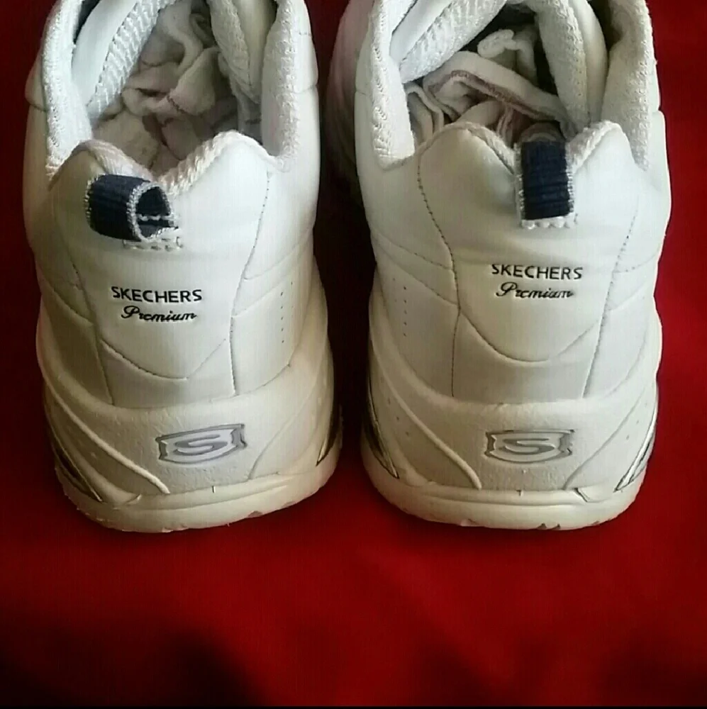 Skechers laceless sneakers sz. 9 - Picture 5 of 6